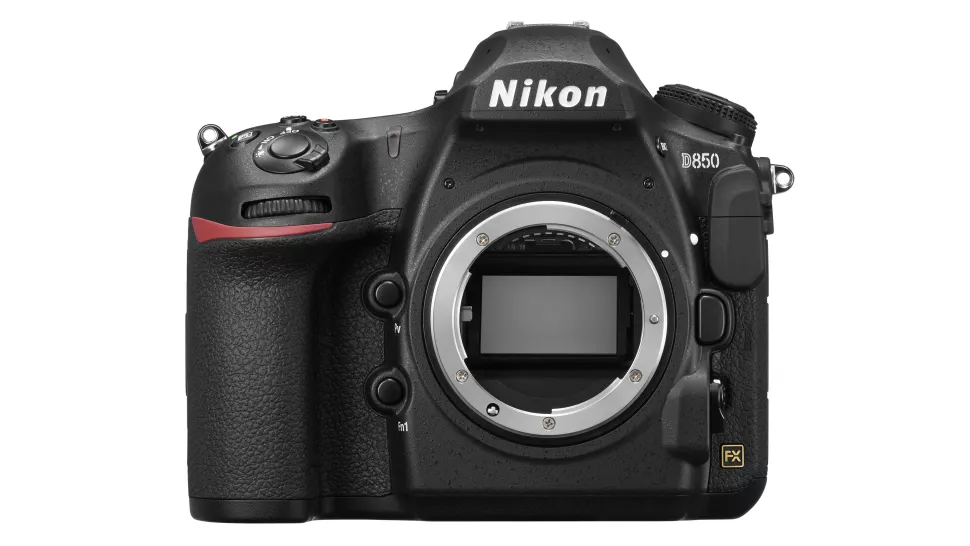 I bought a Nikon D850 2023 but still do not own a mirrorless…